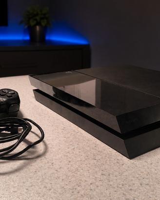 PlayStation 4 FAT 500GB + Controller|TRATTABILE 
