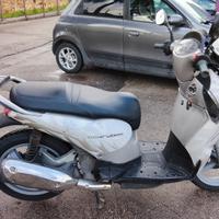scarabeo 125 lite