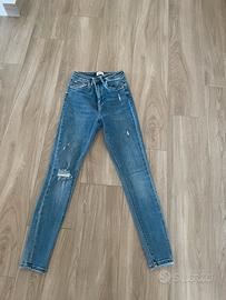 Jeans ONLY