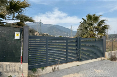 Campeggio in costruzione