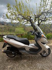 Malaguti Madison 150cc – SOLO 7.984 km