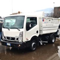 autocarro per raccolta rifiuti patente B
