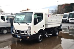 autocarro per raccolta rifiuti patente B