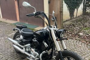 Yamaha XVS 650 Bobber