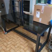 Tavolo cristallo struttura metallo industriale