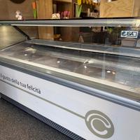 Vetrina gelati 24 gusti