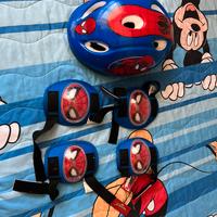 Casco bici bambino gomitiere ginocchiere spiderman