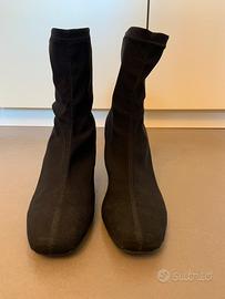 Stivaletto elasticizzato