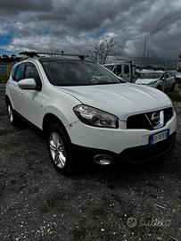 Nissan Qashqai+2 1.6 gpl con 5 posti