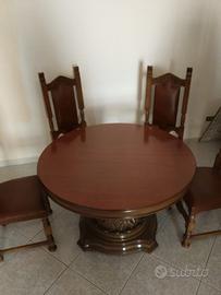 Tavolo da pranzo con 5 sedie