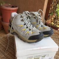 Scarponi, pedule da montagna misura 28