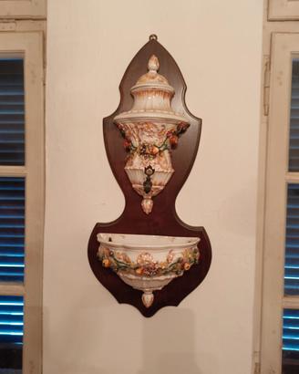 fontana vintage da parete in porcellana 