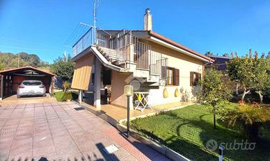 VILLA SINGOLA A ARDEA