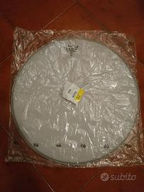 Pelle Remo Ambassador coated 22" usata