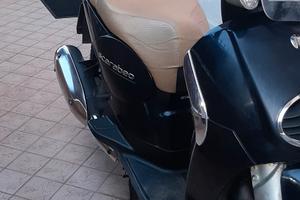 Aprilia Scarabeo 200i light  luglio 2012