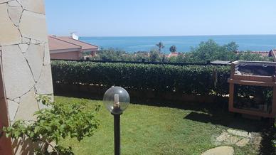 Porto Corallo -vista a mare-