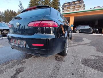 PARAURTI POSTERIORE ALFA ROMEO 159 ANNO 2007