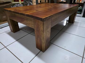 Tavolino basso in legno