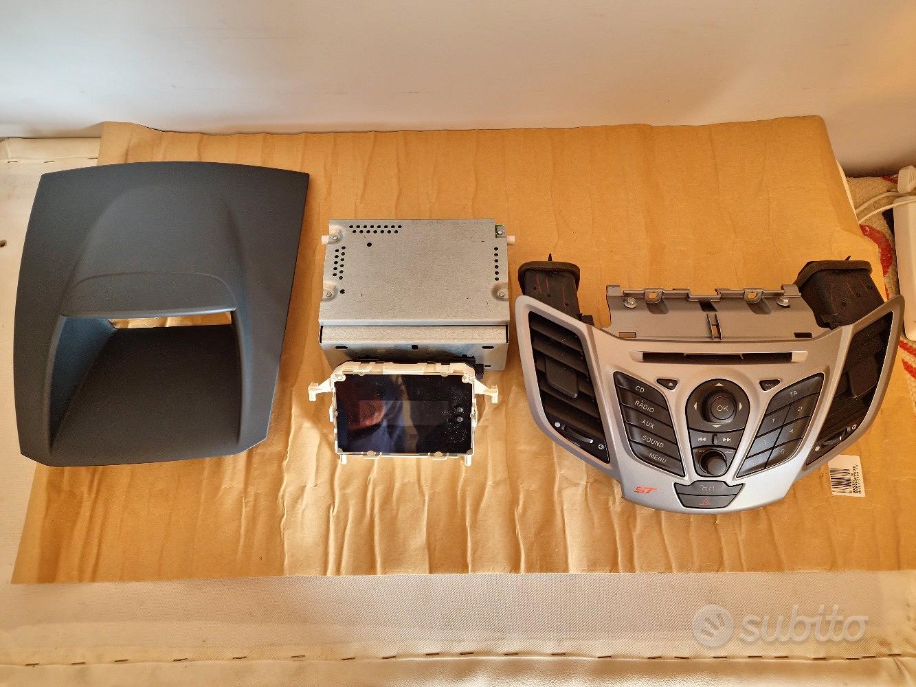Autoradio originale completo Ford Fiesta 2010 MK7 Accessori Auto In vendita a Roma