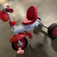 Triciclo Fisher Price  con accessori // completo