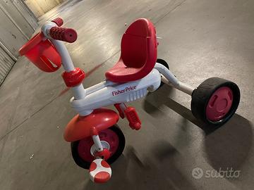 Triciclo Fisher Price  con accessori // completo