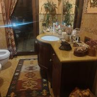 Mobile bagno legno e marmo
