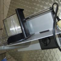 Affettatrice piccola Team Kalorik da banco