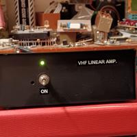 Amplificatore lineare per palmari VHF. 40 Watts