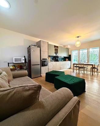 VILLA A SCHIERA A BOLOGNA