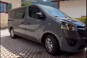 Opel Vivaro 8 posti allestito campeggio