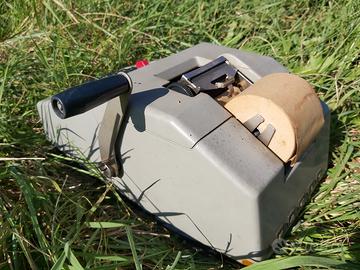 Calcolatrice manuale FACIT