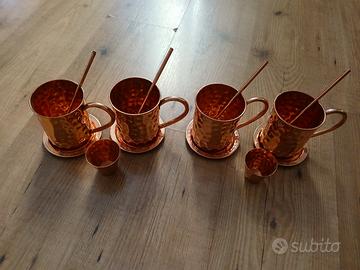 set di tazze in rame