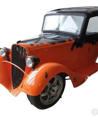 Fiat Balilla Tagliata Per Pubblicità - Esposizione
