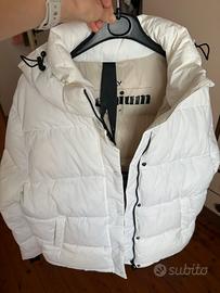 Piumino bianco da donna. Taglia M