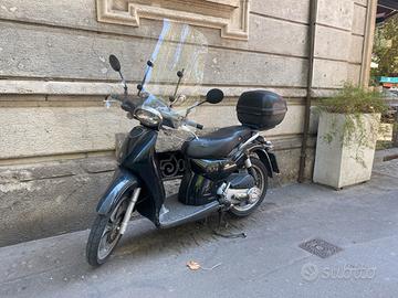 Aprilia scarabea 100