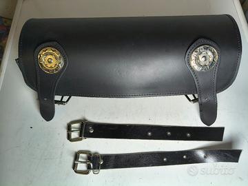 Borsa barilotto per moto custom 