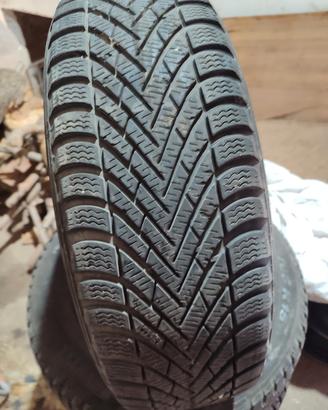 Pneumatici 185/65/r15