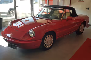 Alfa Romeo Spider 2.0i