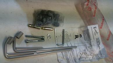 KIT ATTACCHI PARABREZZA VESPA T2 T4 LIBERTY BIONDI