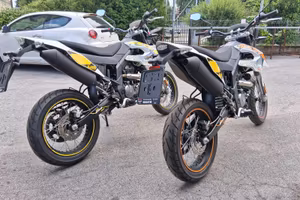 UM DSR SM 125cc*MOTARD MOT. APRILIA LC