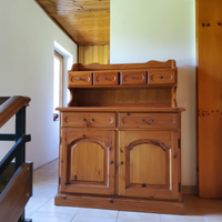 Mobili in legno massiccio