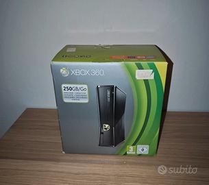 Xbox 360 Slim 250GB e Xbox 360 Fat non funzionante