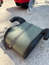 Rialzo per bimbi per macchina