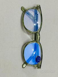 Occhiali premontati a Stock