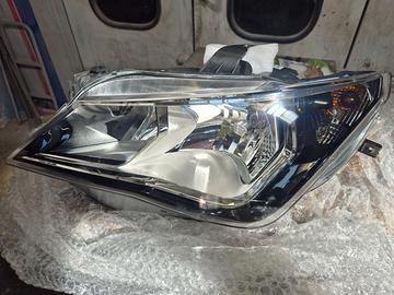 Faro lato guida  seat ibiza dal 2012/2015 nuovo