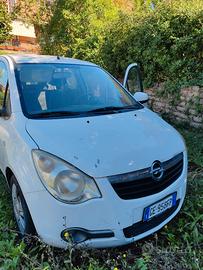 Vedesi opel agila 2011