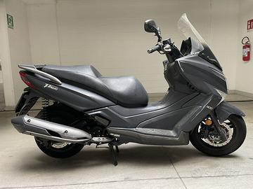 Kymco X-Town 300i ABS