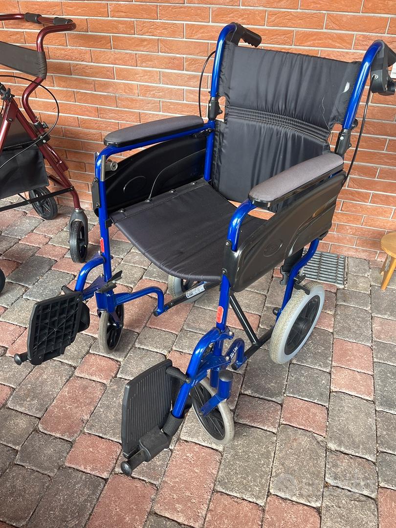 Invacare, Sedia a rotelle Pieghevole Leggera