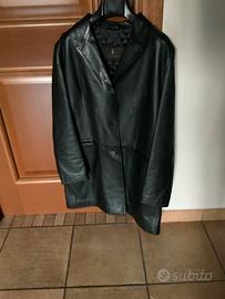 Giacca in vera pelle unisex.