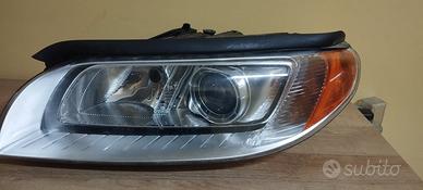 Faro Volvo V70III SX